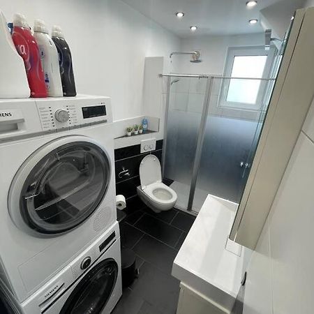 Moderne Wohnung In Der Naehe Vom Parndorf Outlet! Bruckneudorf ภายนอก รูปภาพ