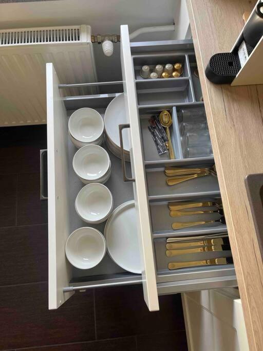 Moderne Wohnung In Der Naehe Vom Parndorf Outlet! Bruckneudorf ภายนอก รูปภาพ
